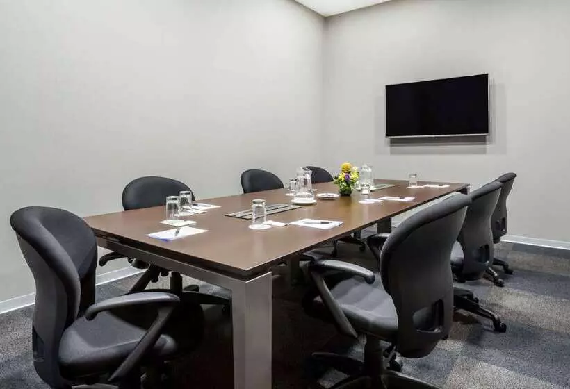 בית מלון כפרי Costa Del Sol Wyndham Lima City