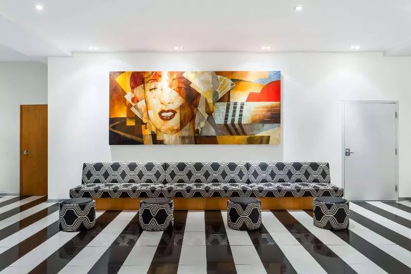 בית מלון כפרי Costa Del Sol Wyndham Lima City