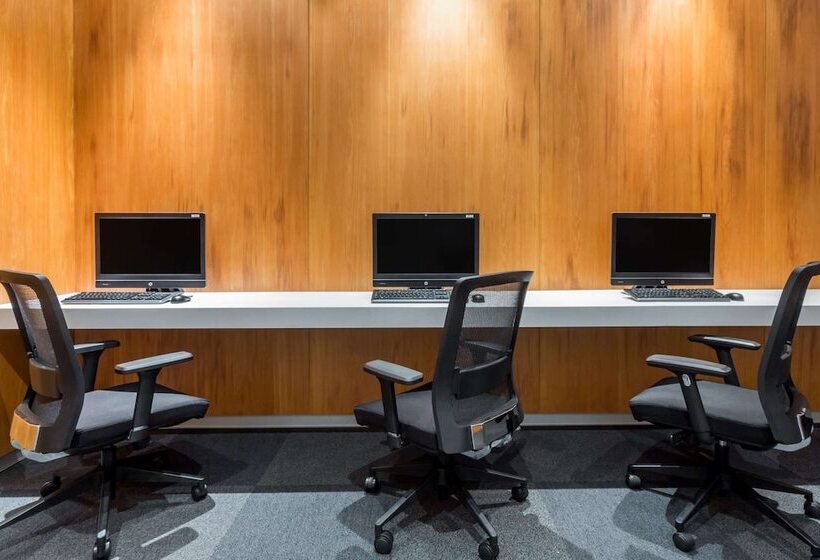 فندق Costa Del Sol Wyndham Lima City