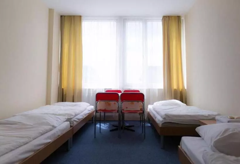 ホテル Dom Turystyczny Indigo