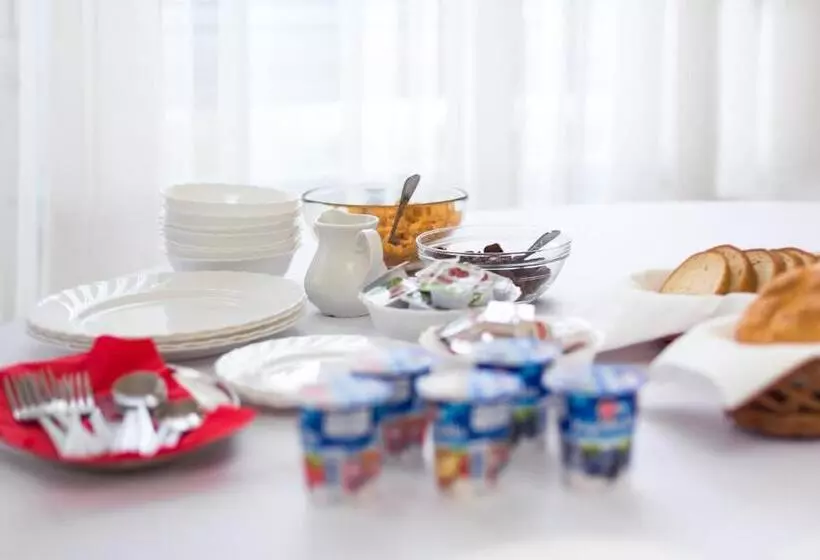 ホテル Dom Turystyczny Indigo