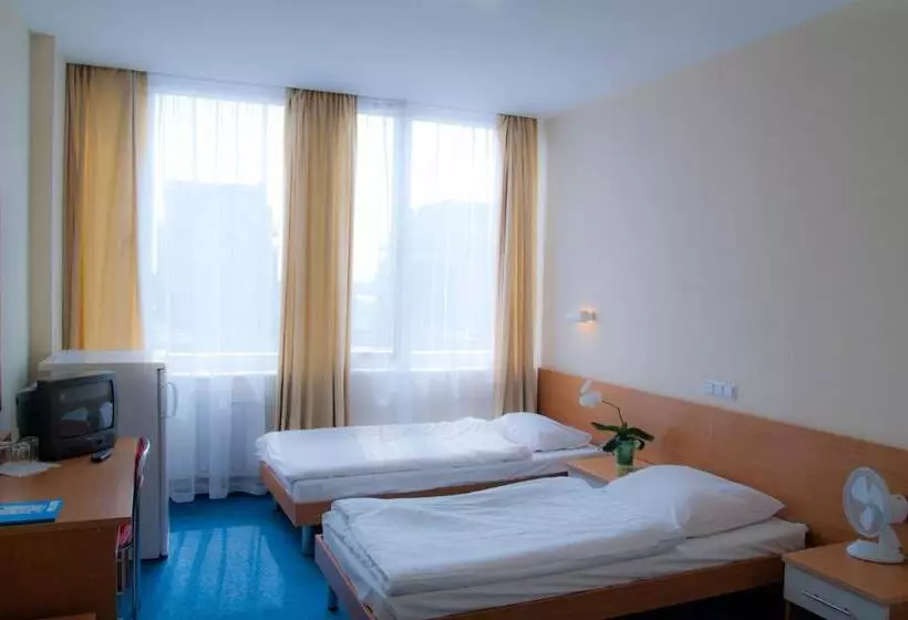 ホテル Dom Turystyczny Indigo