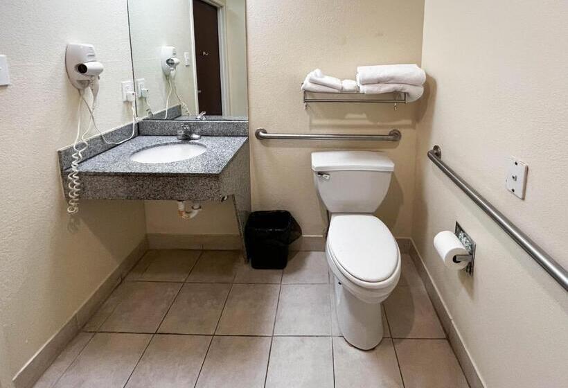 فندق Executive Inn & Suites Breaux Bridge, La
