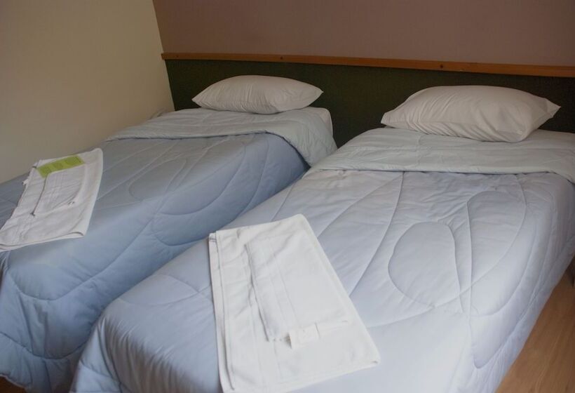 ホテル Hara Palace