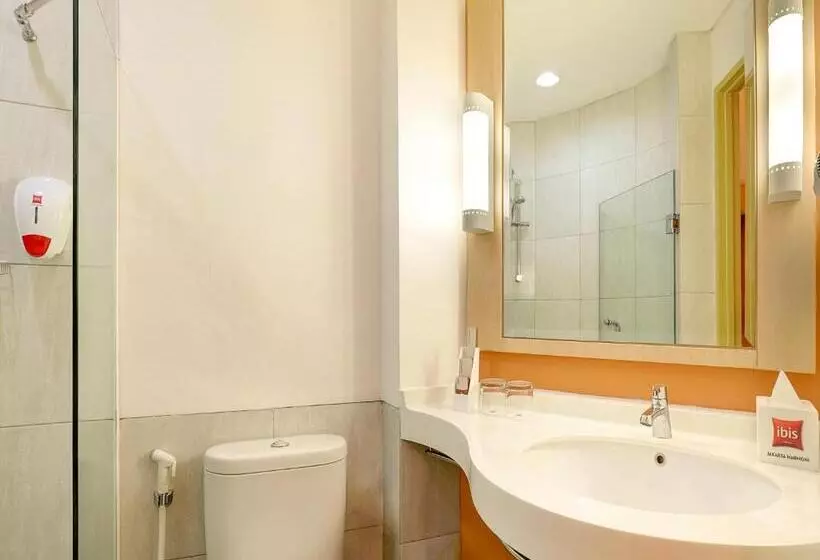 ホテル Ibis Jakarta Harmoni