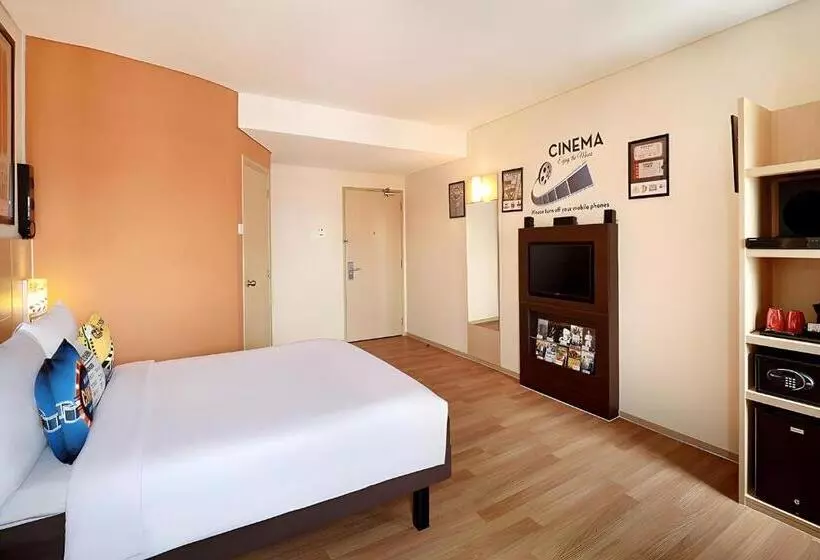 ホテル Ibis Jakarta Harmoni