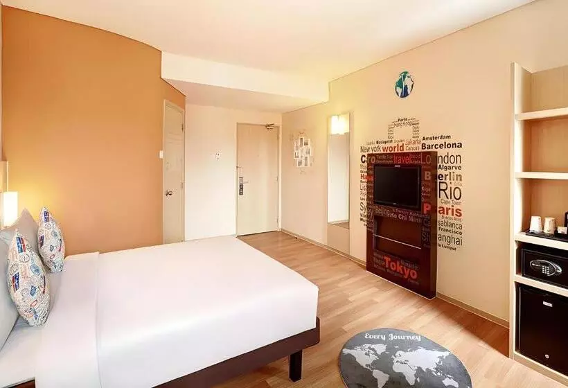 ホテル Ibis Jakarta Harmoni