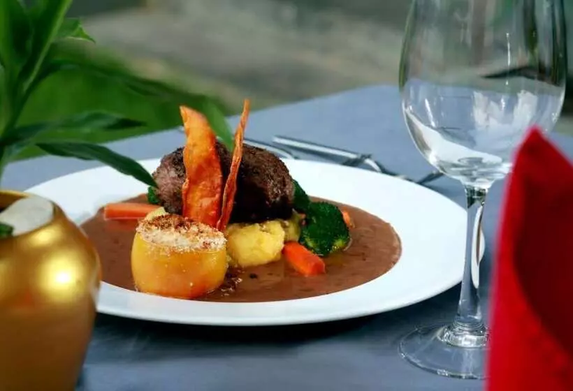 هتل Khmer Mansion Boutique