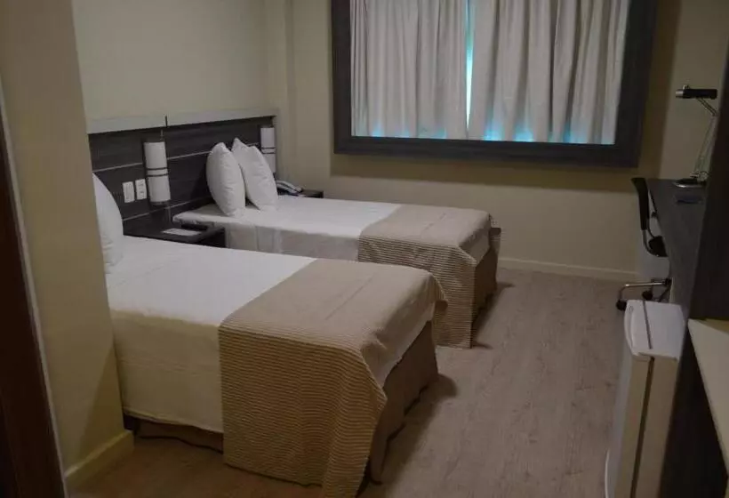 Hotel Master Express Dom Pedro Ii   Próximo Ao Consulado Americano E Aeroporto