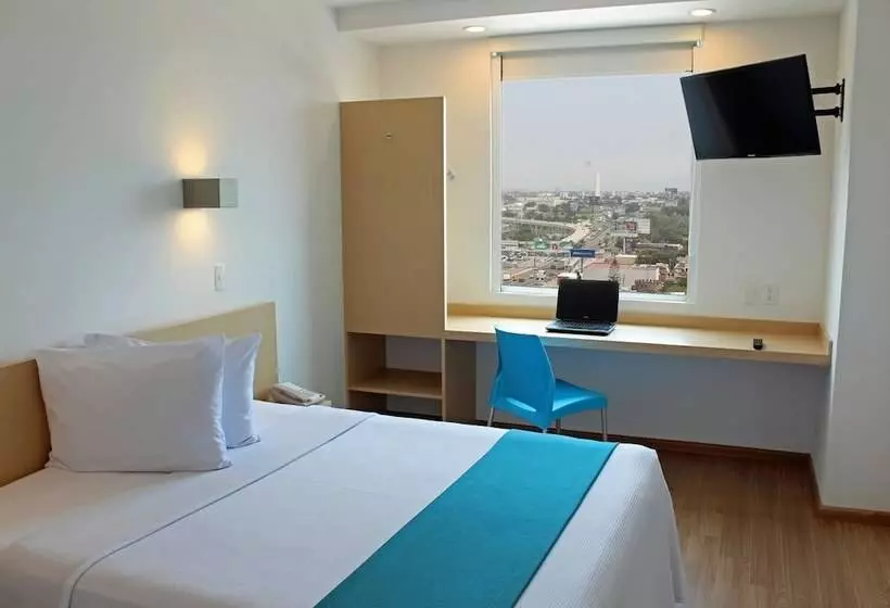 酒店 Memora Express