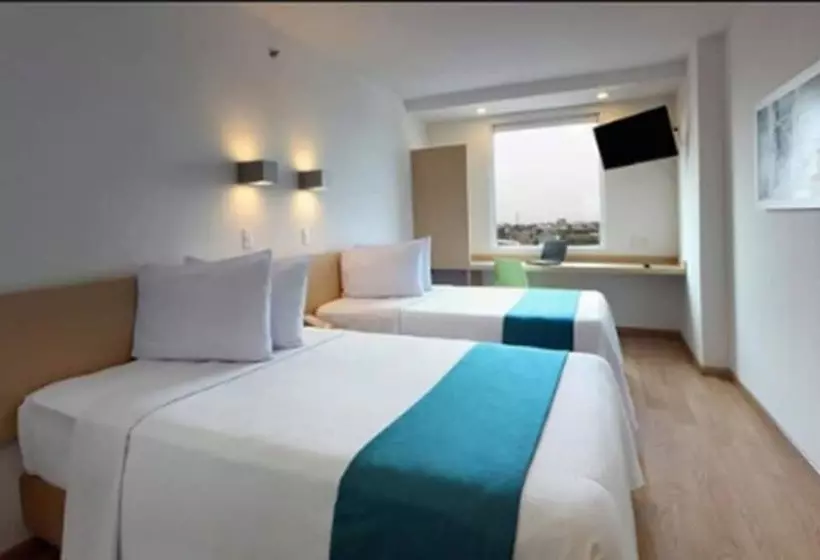 酒店 Memora Express