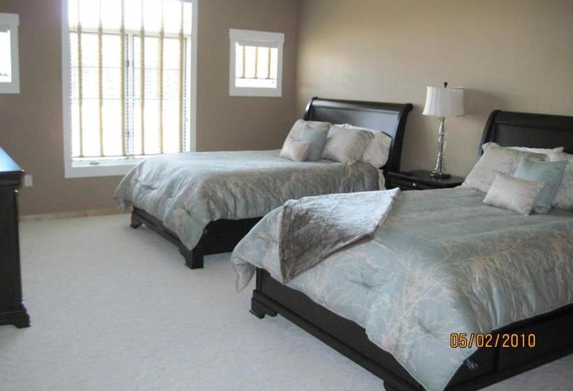 בית מלון כפרי Northernaire Resort