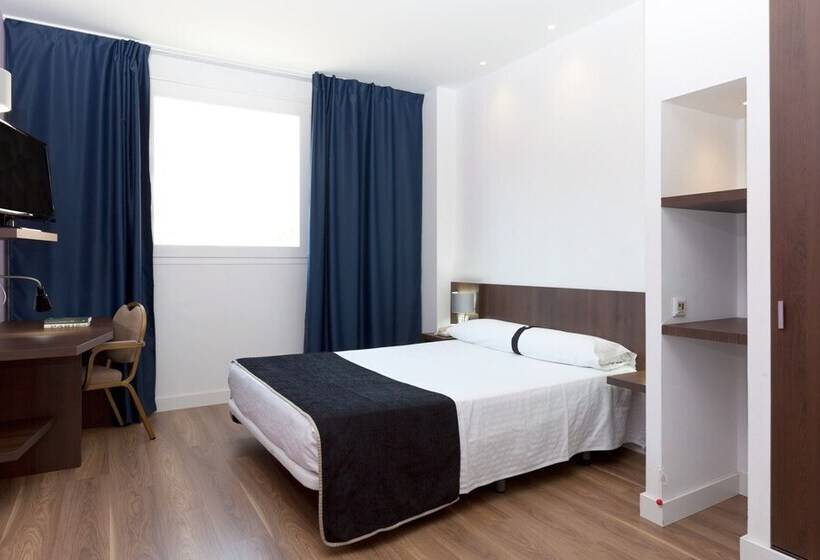 ホテル Olympia Universidades