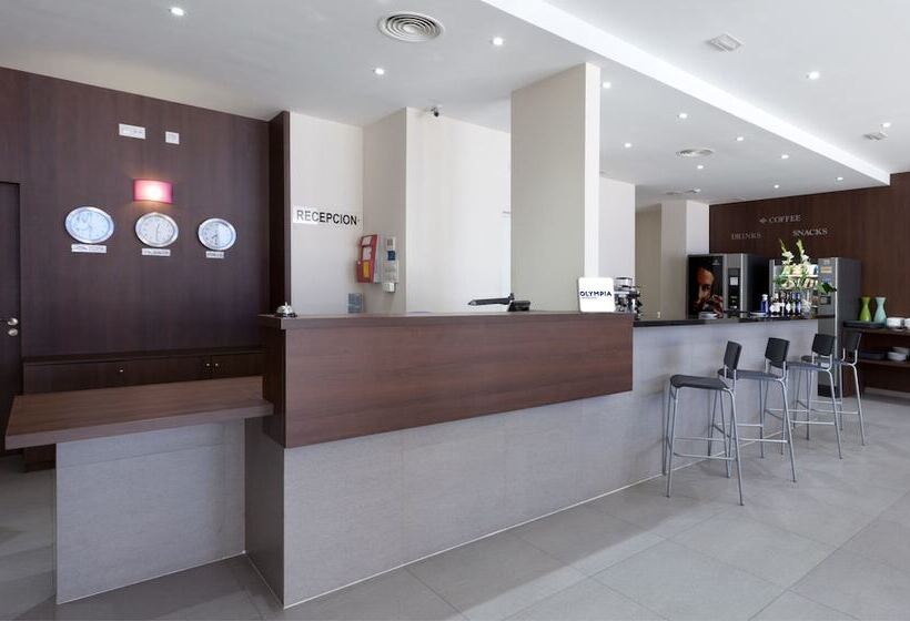 ホテル Olympia Universidades