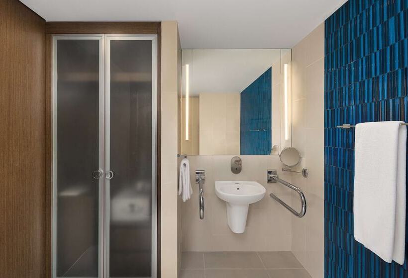 Radisson Hotel Kandy