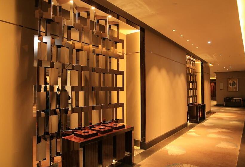 호텔 Ramada Yiyang Taojiang