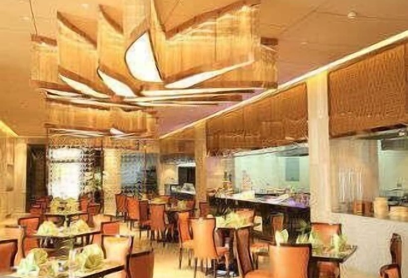 호텔 Ramada Yiyang Taojiang