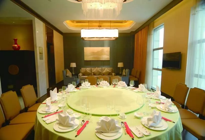 Hôtel Ramada Yiyang Taojiang