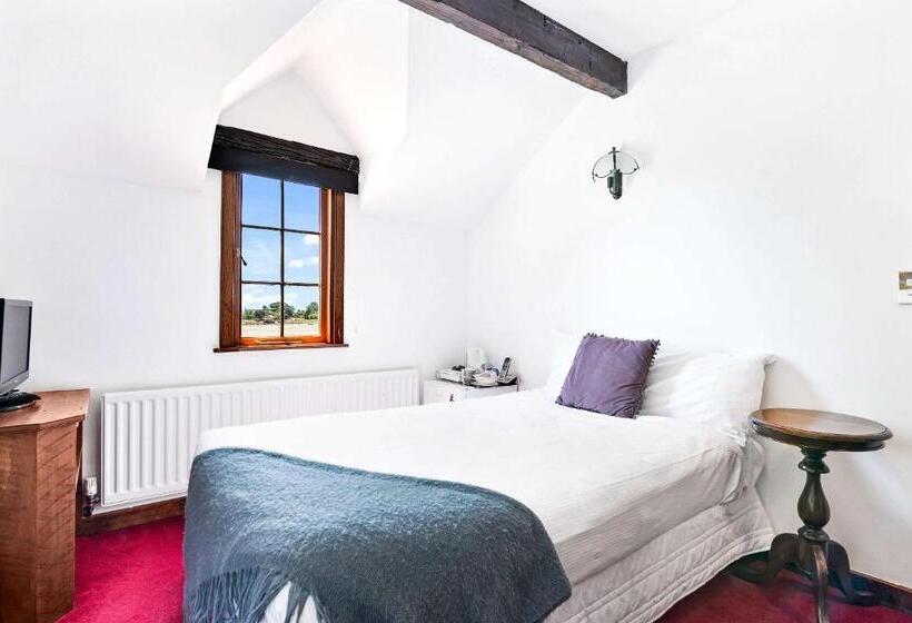 The Honest Lawyer, Ascend Hotel Collection