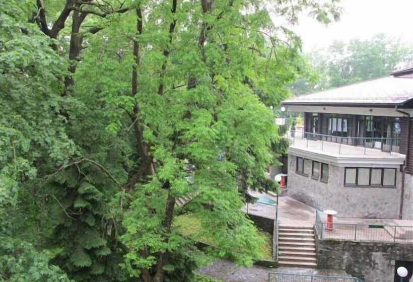 בית מלון כפרי Tomislavov Dom