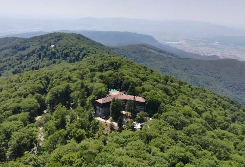 בית מלון כפרי Tomislavov Dom