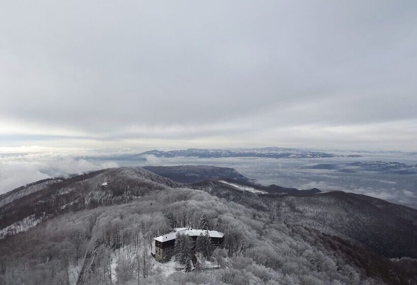 בית מלון כפרי Tomislavov Dom