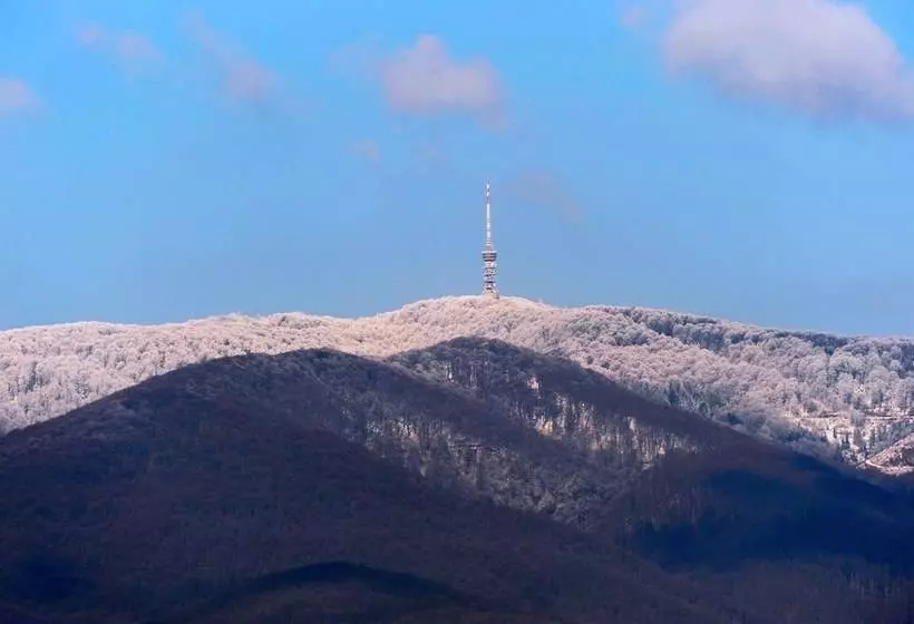 호텔 Tomislavov Dom