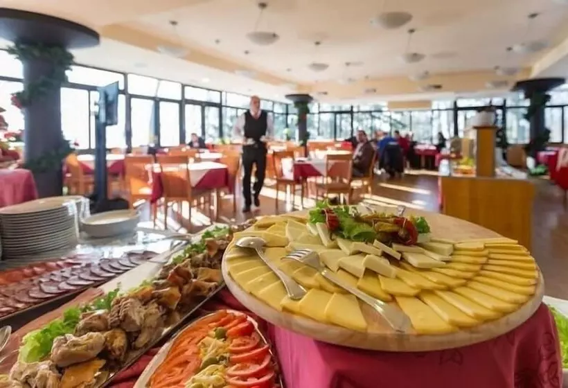 호텔 Tomislavov Dom