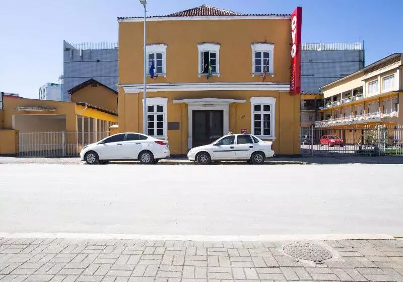 בית מלון כפרי Trocadero