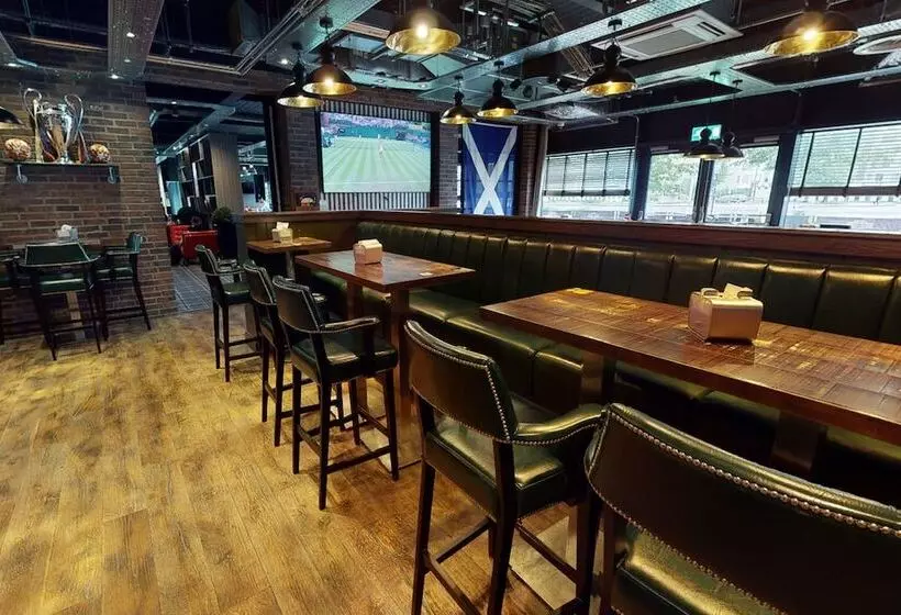 Village Hotel Glasgow