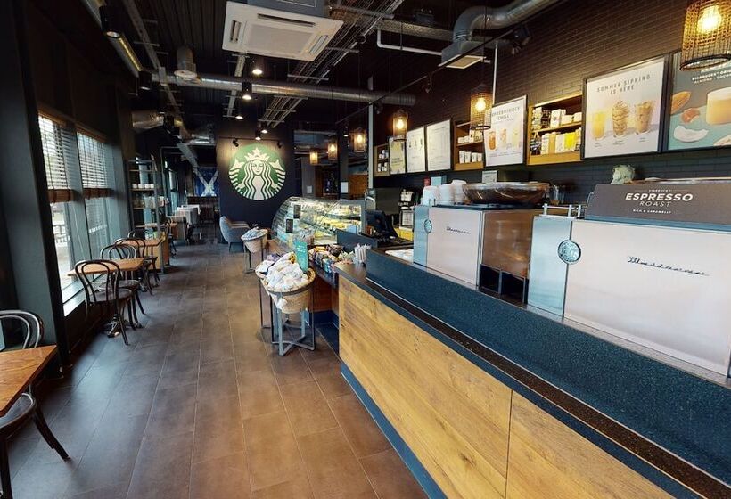 Village Hotel Glasgow