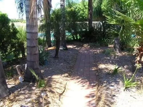 모텔 Tommo's Motor Lodge