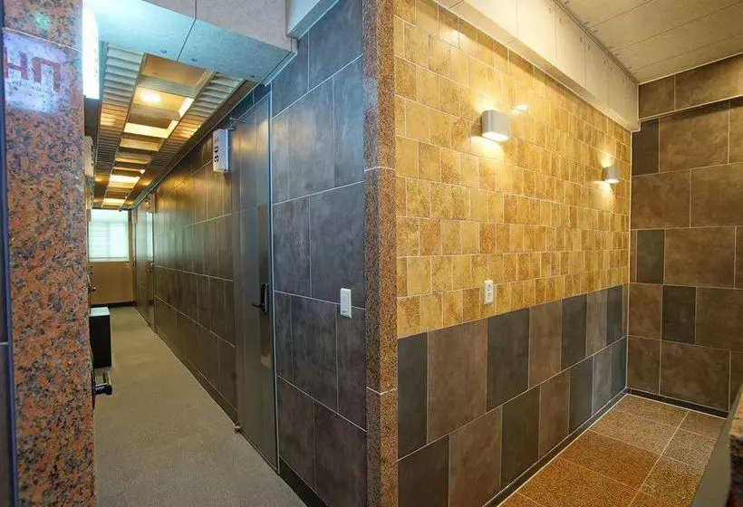 Panzió Dh Sinchon Guesthouse