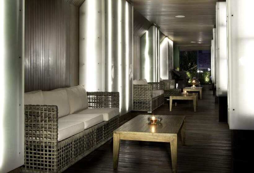 Whiz Prime Hotel Kelapa Gading