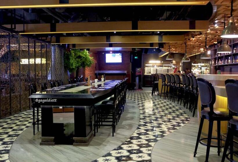 Whiz Prime Hotel Kelapa Gading