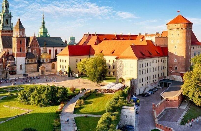 הוסטל Krakow Apartments & Rooms