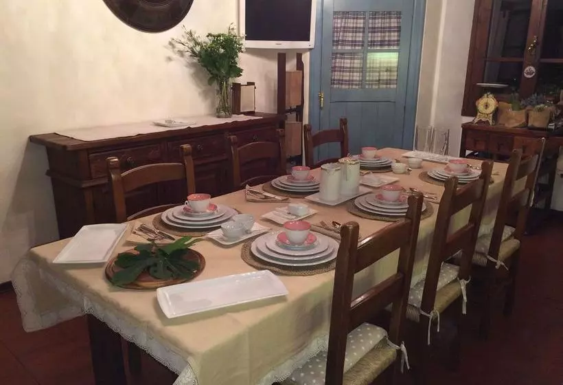 ベッドアンドブレックファースト Le Brede