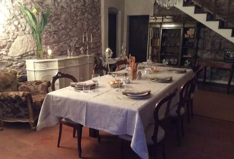 ベッドアンドブレックファースト Le Brede