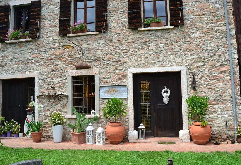 ベッドアンドブレックファースト Le Brede