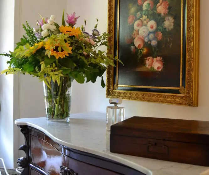 ベッドアンドブレックファースト Le Brede