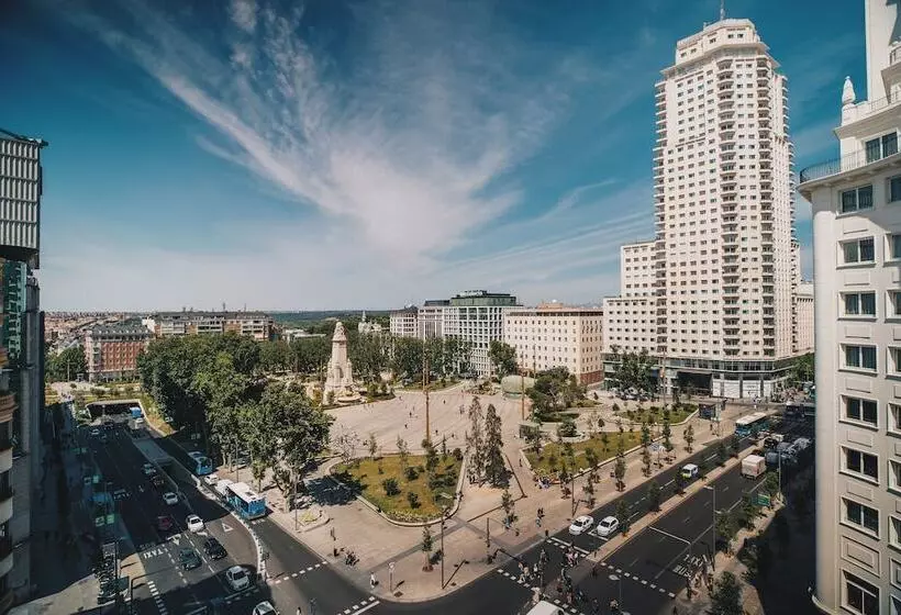 Dear Hotel Madrid