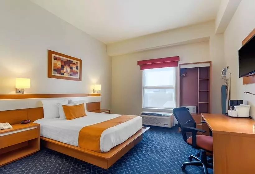 Greenwood Hotel Torreón