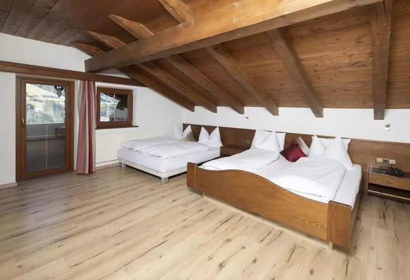 בית מלון כפרי Andreas