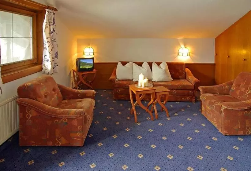 בית מלון כפרי Andreas