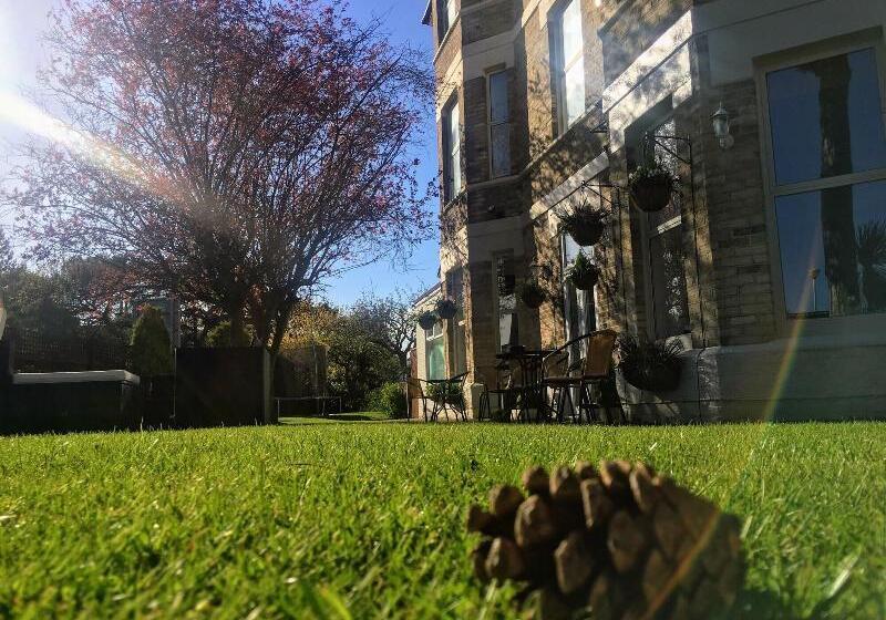 בית מלון כפרי Applewood