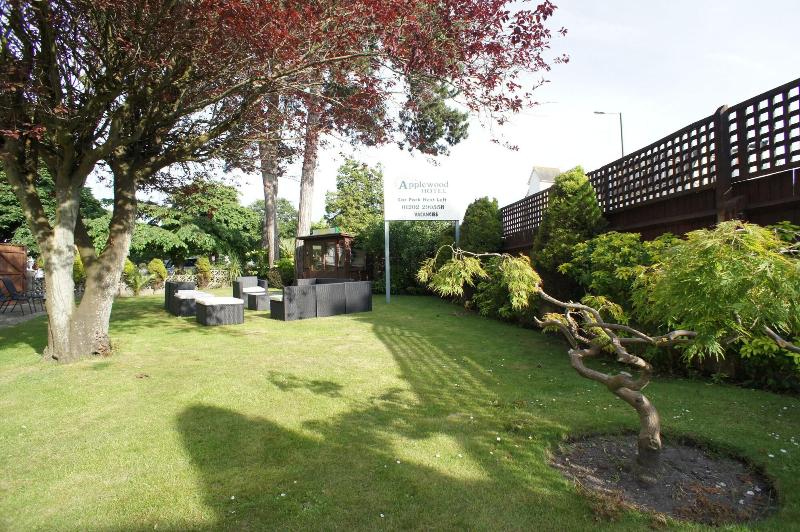 בית מלון כפרי Applewood