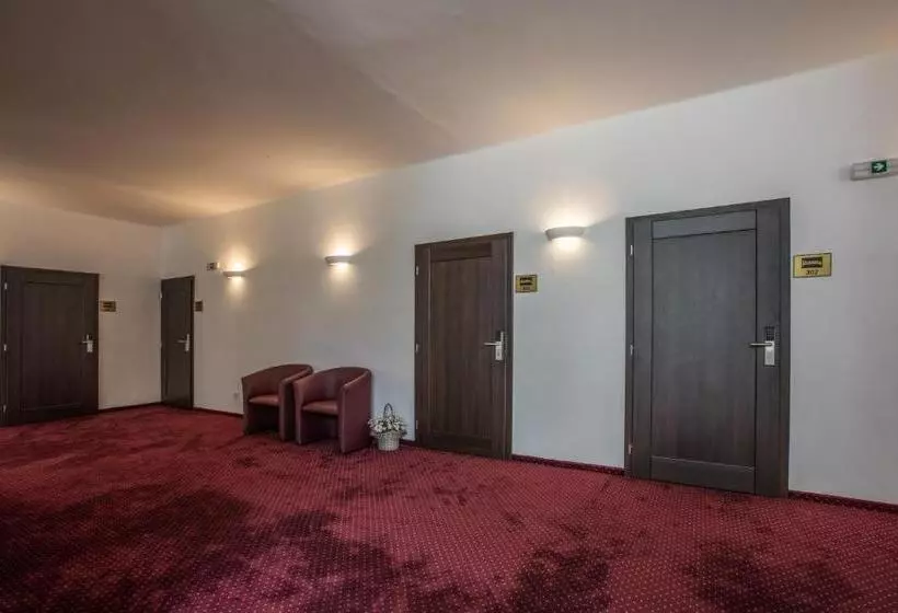 Hotel Bellevue Tlapak