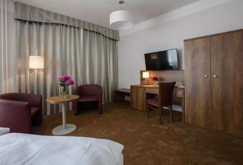 Hotel Bellevue Tlapak