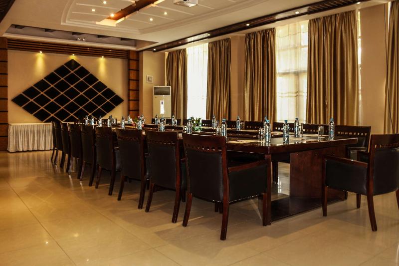 فندق Best Western Plus Paramount