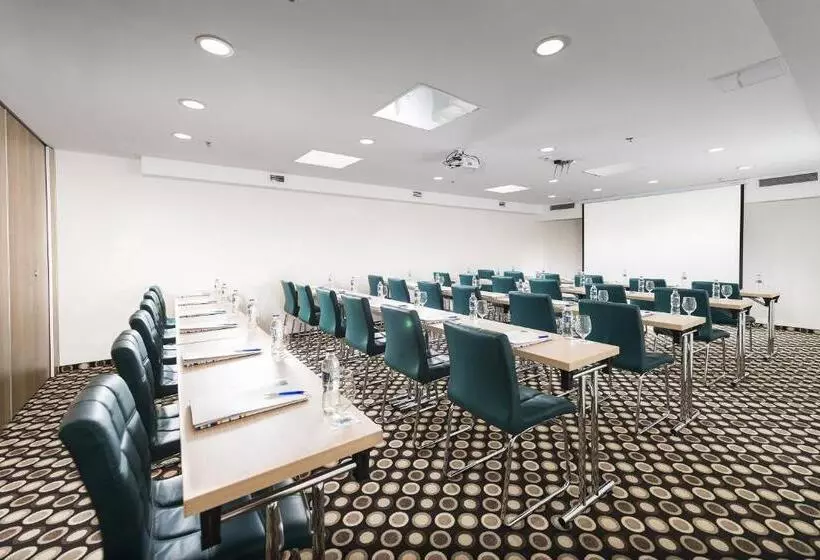 Bo33 Hotel Family & Suites